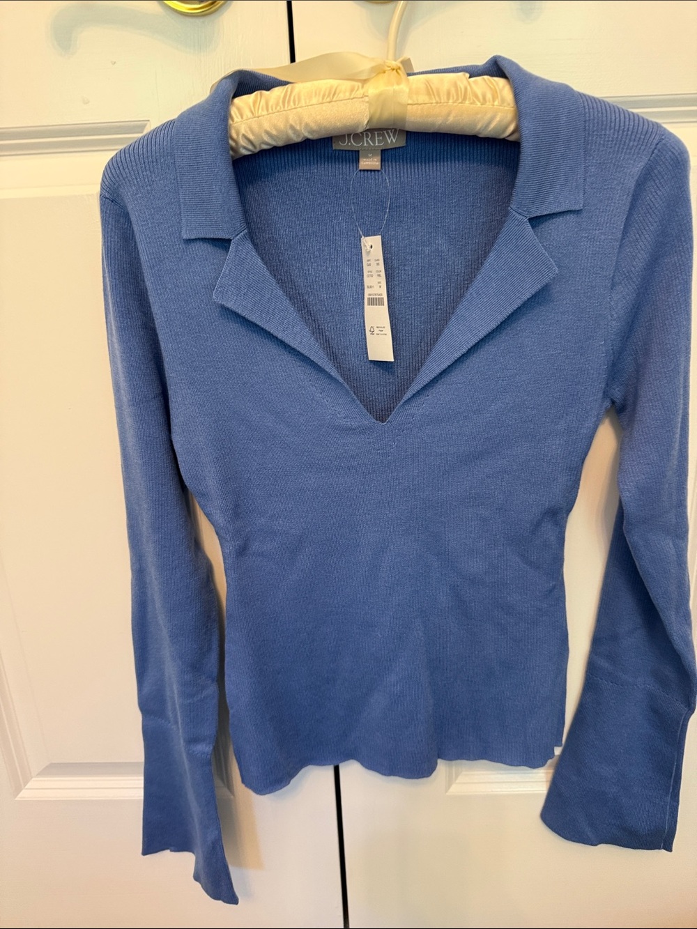 J. Crew Women's Periwinkle Collared V-Neck Lightweight Sweater - Picture 4 of 5
